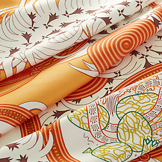 HERMESエルメス スカーフ カレ 90 《刺繍が織りなす伝説》-